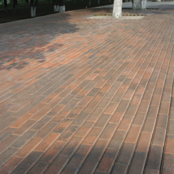 Кирпич узкий 210х70-24