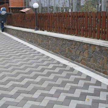 Кирпич 200х100-3